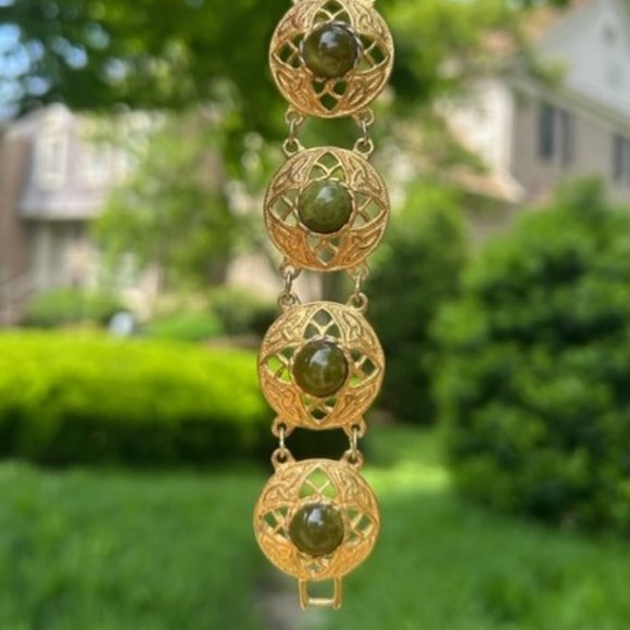 VTG Gold Round Filigree Link Bracelet with Green Stones - Picture 4 of 8
